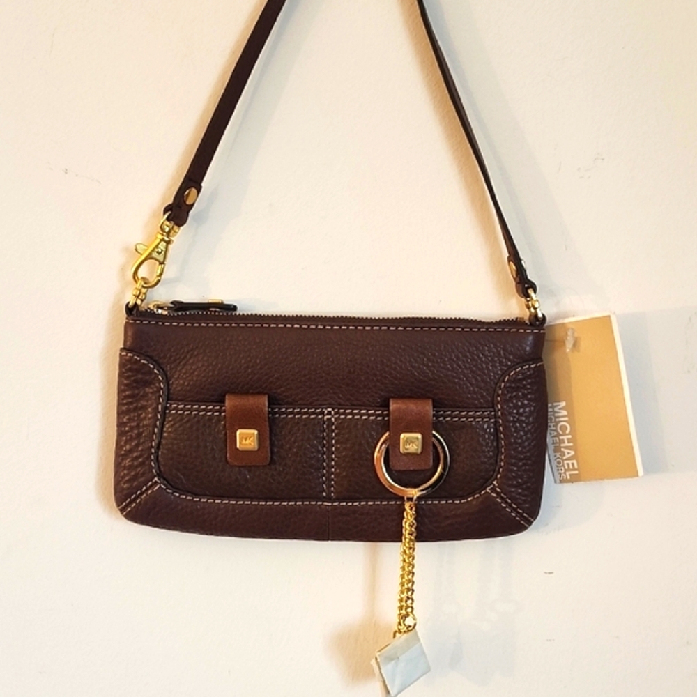 Michael Kors Leather Wristlet w/Free Goldtone Chain Link Crossbody Strap